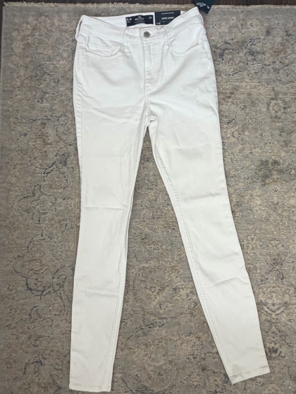 Hollister White High-Rise Skinny Jeans